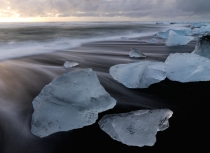 iceland-beach-near-jokulsarlon-kees-bastmeijer-2012